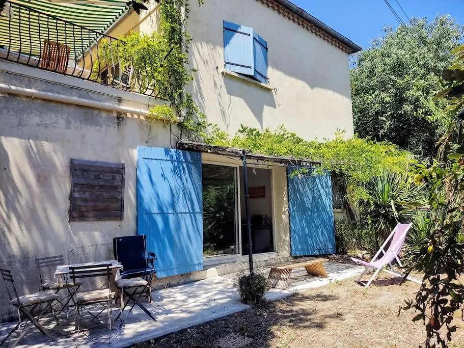 Villa Provencale Aix-En-Provence 0*,  France